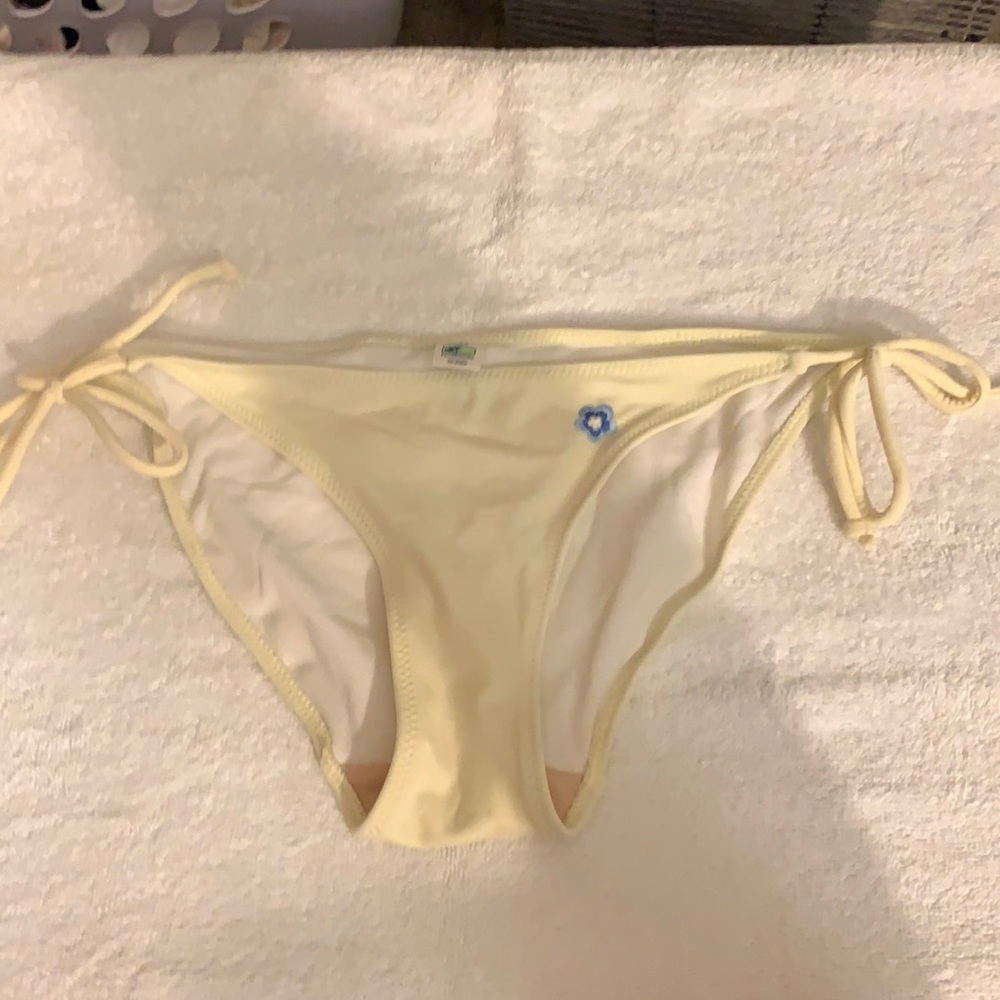 Hollister swim bottom